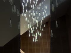 لوسترهای آویز LED سفارشی لوکس از جنس مرمر اسپانیایی و آلاباستر
