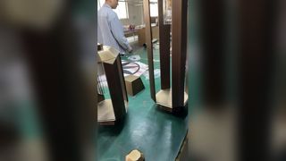 سالن مرکز مهندسی غیر استاندارد لامپ های بزرگ برای ویلا دو طبقه