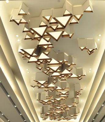 نور غیر استاندارد تخصصی مهندسی هتل بخش فروش سالن جشن ترکیب مثلث هندسه نور سقف LED